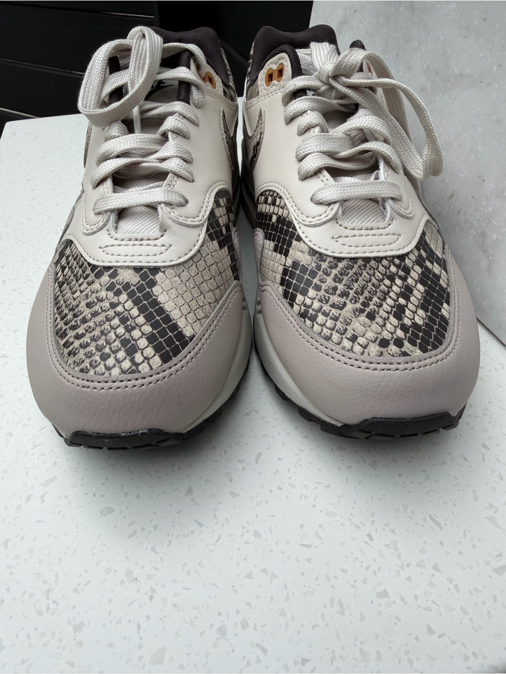 Nike Air Max 1 '87 Light Orewood Snakeskin Accents size 9 - Picture 6 of 9